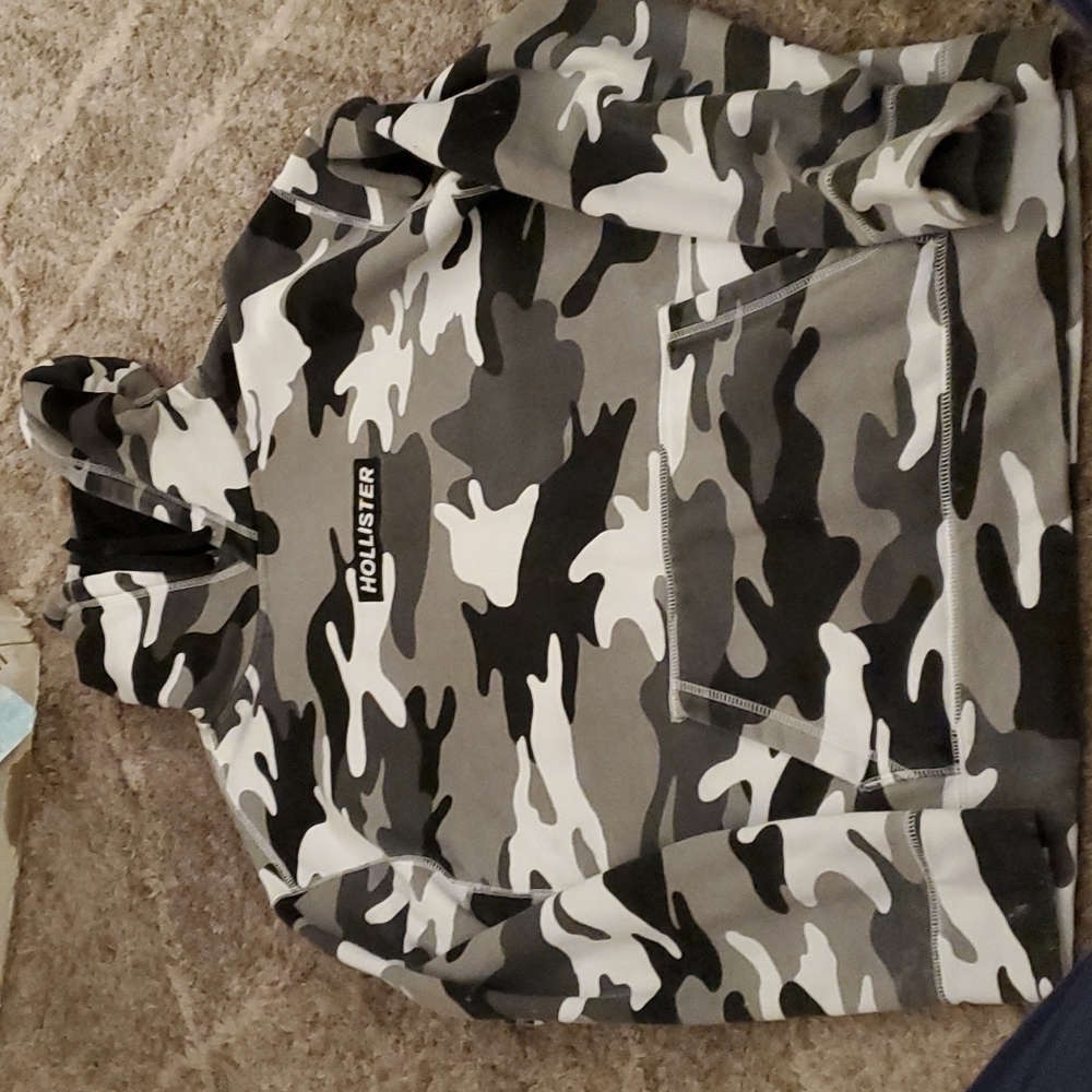 Hollister camo hoodie mens large